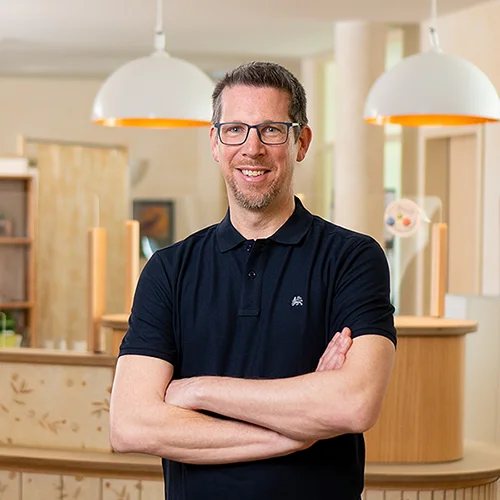 Dr. Daniel Handtmann